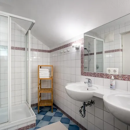 Appartamento Haus By Alpine Host Helpers *