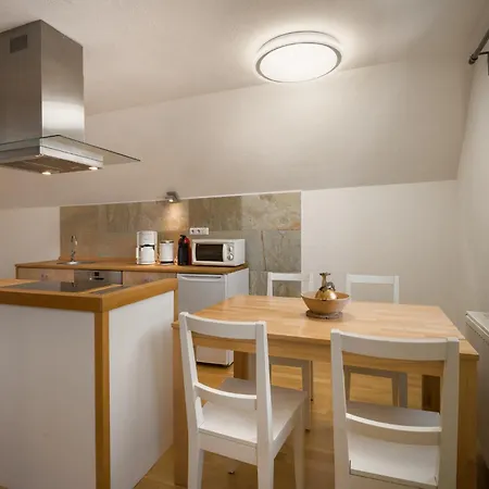 Haus By Alpine Host Helpers Apartment