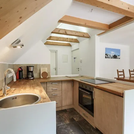 Apartment Haus By Alpine Host Helpers